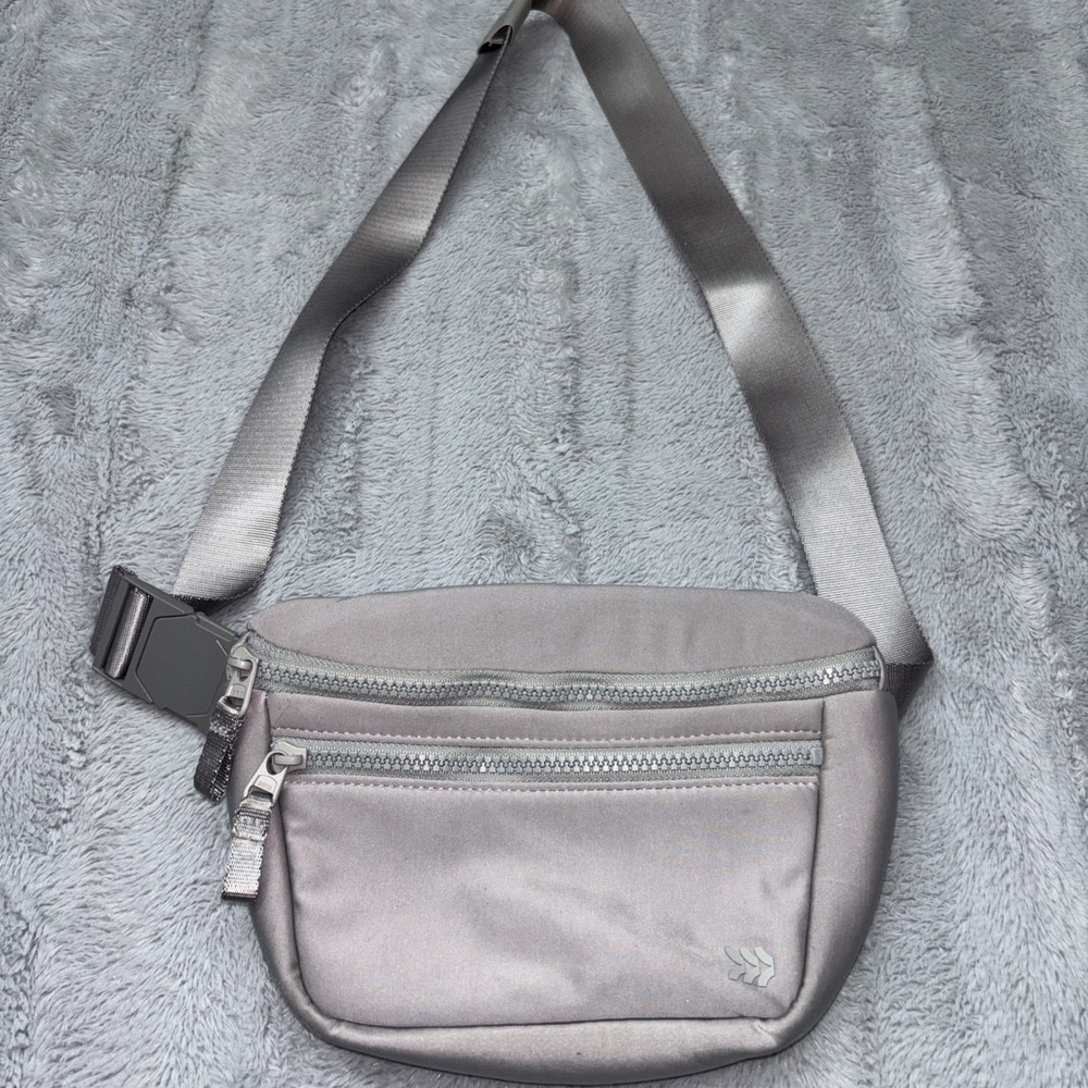 All In Motion‎ Premium Belt Bag Gray Travel Everyday Multi Pocket